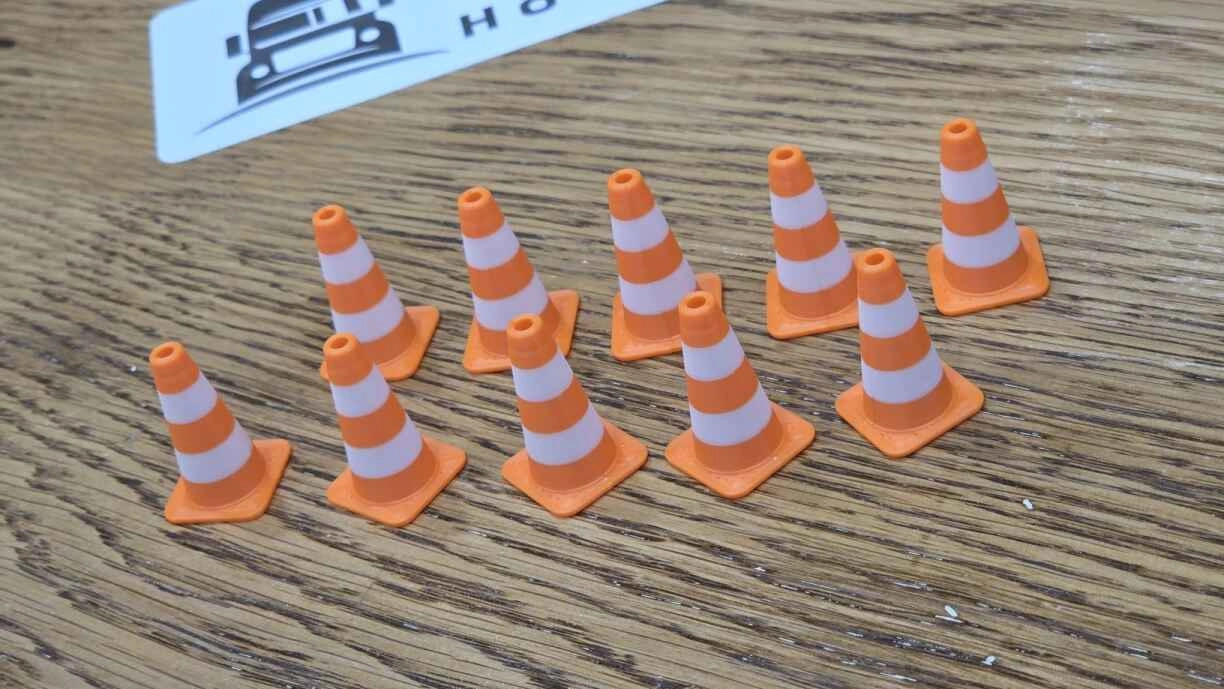 1/50 - 10 adet Uyarı  Yol Dubası - Diorama ve Yük için Aksesuar