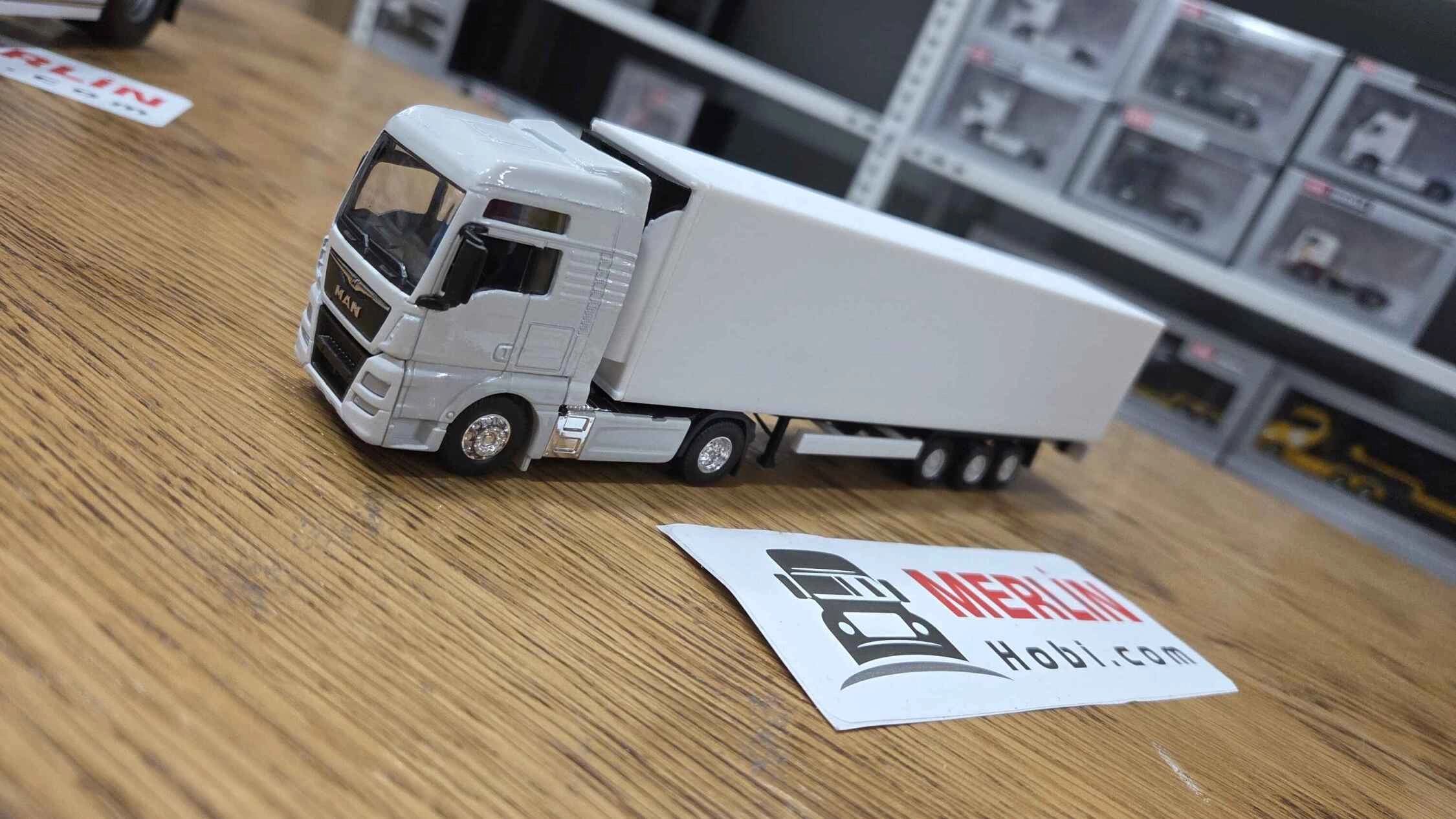 1/64 Ölçek Metal MAN TGX XXL Beyaz + Frigo Dorseli