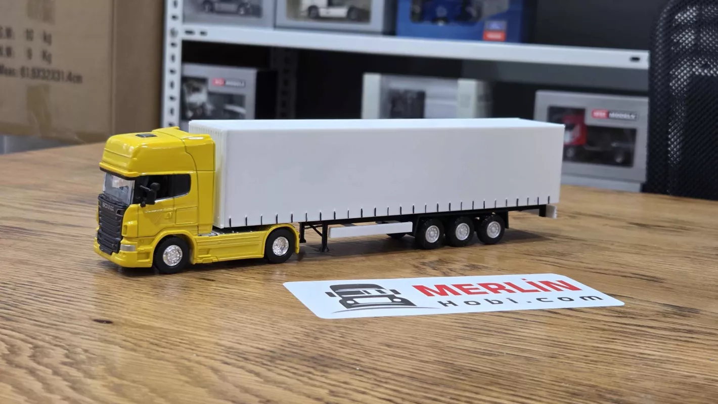 1/64 - Scania 4x2 and Curtainsider Trailer Welly Tractor