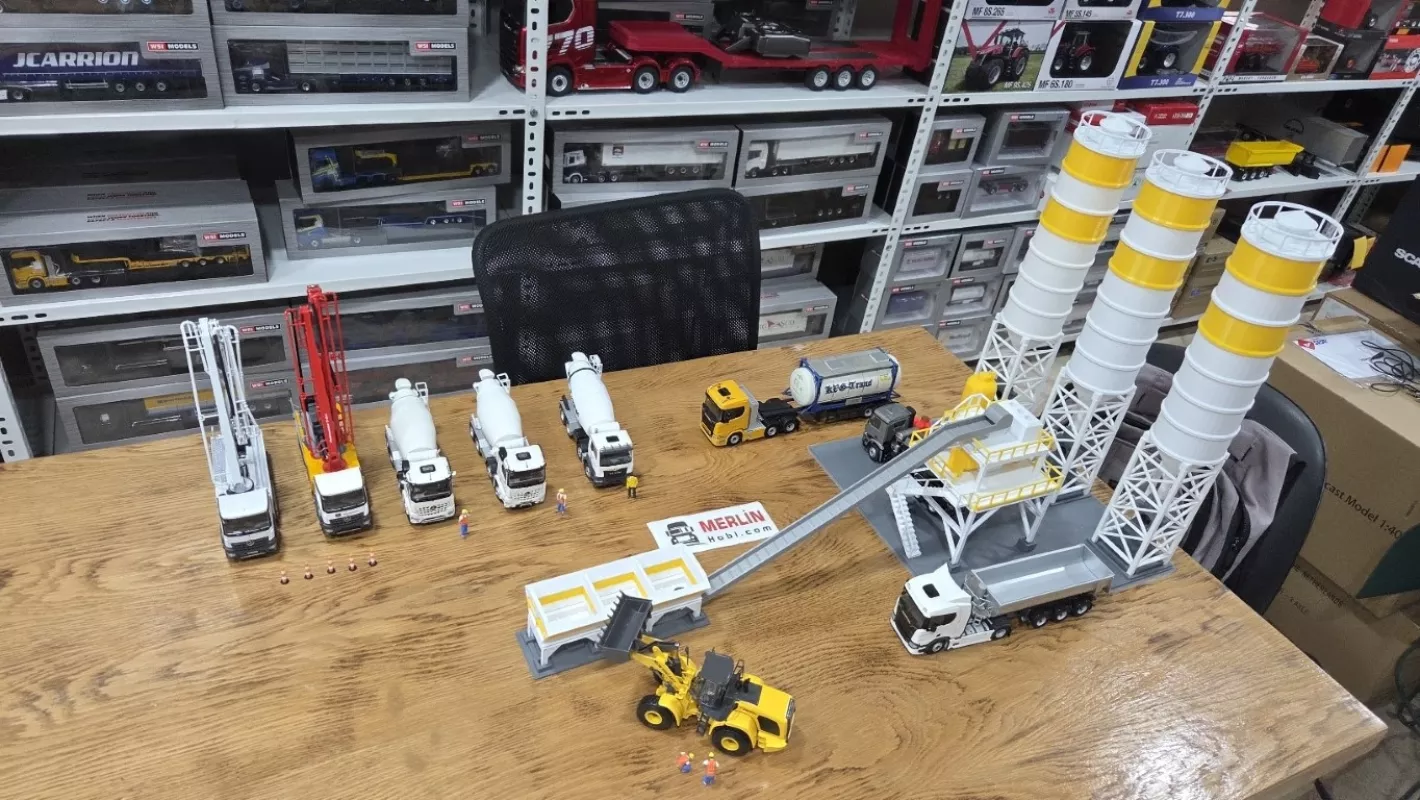 1/50 Scale Concrete Batching Plant Silo Station