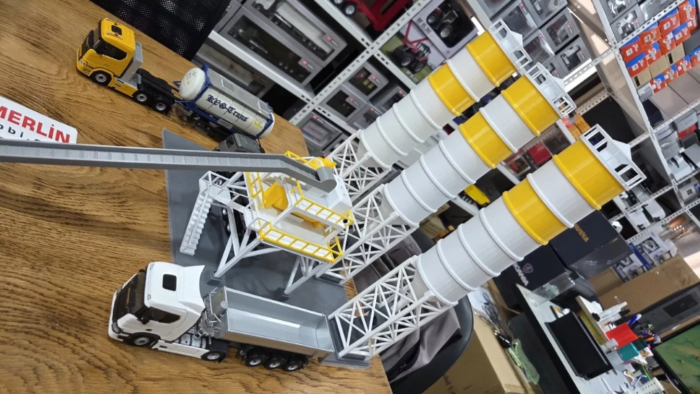 1/50 Scale Concrete Batching Plant Silo Station