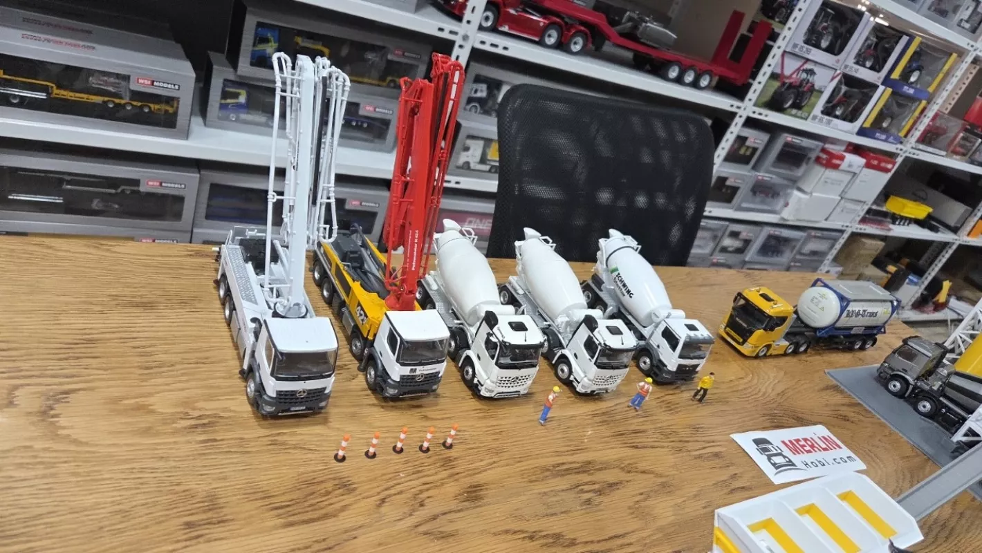 1/50 Scale Concrete Batching Plant Silo Station