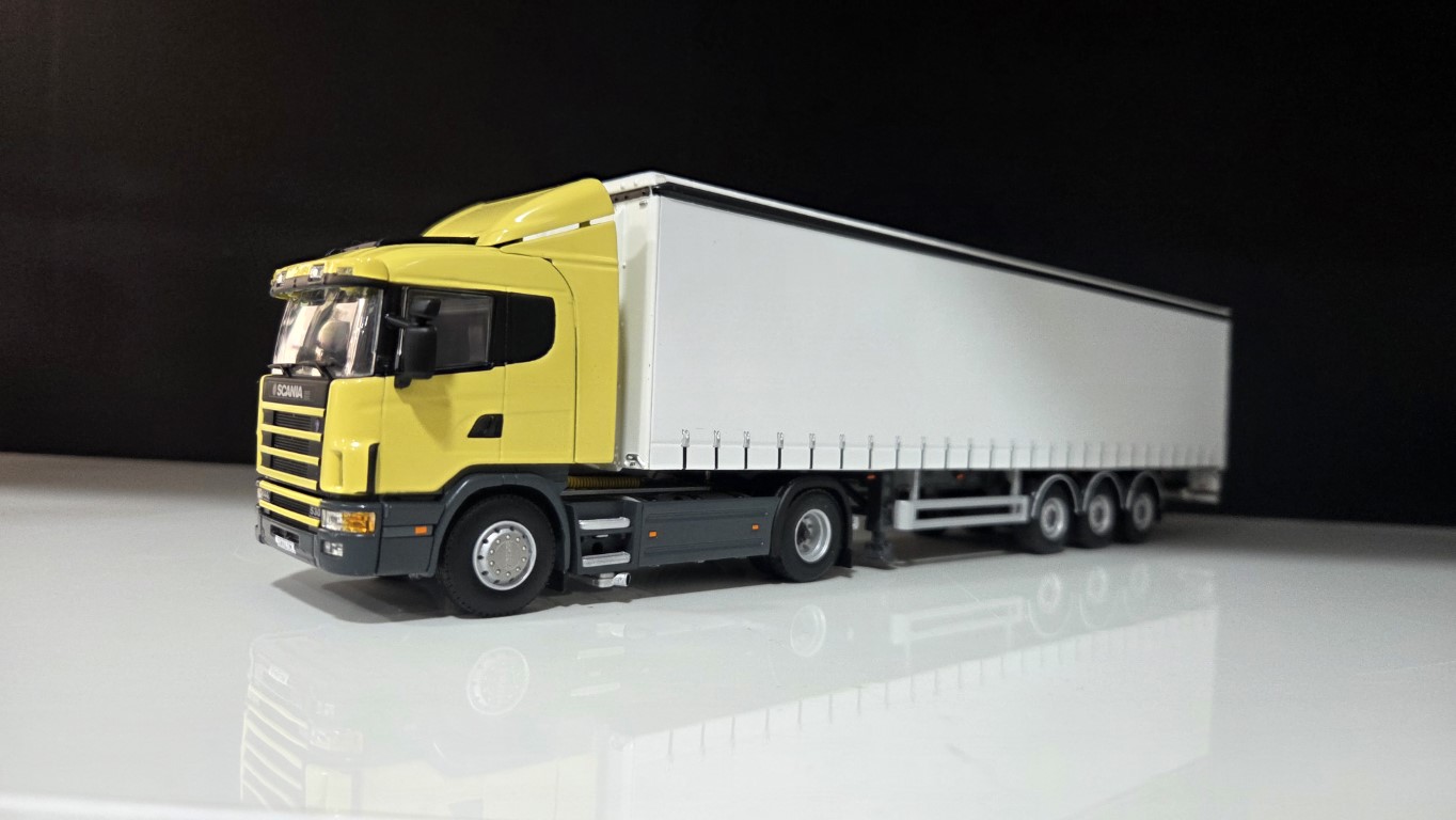 1/50 - SCANIA 4  144L  530 4X2+ Tenteli  Trailer - Yellow