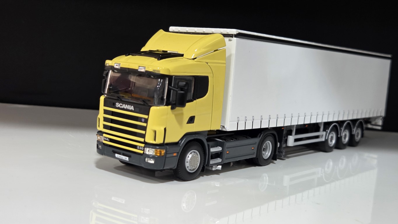 1/50 - SCANIA 4  144L  530 4X2+ Tenteli  Trailer - Yellow