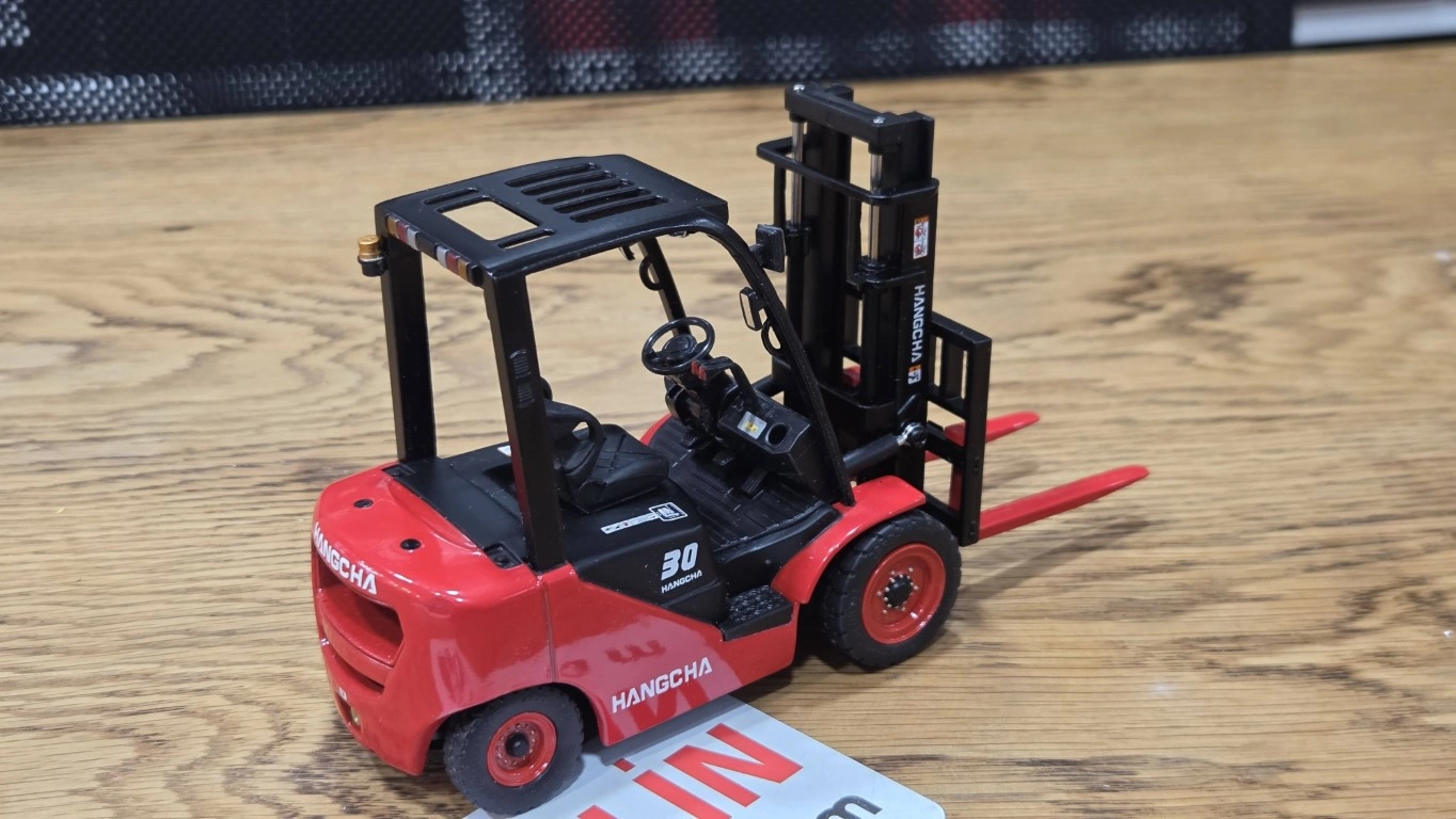 1/25 Hangcha 30 Forklift Kırmızı