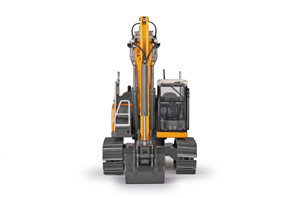 Liebherr R 922 Excavator