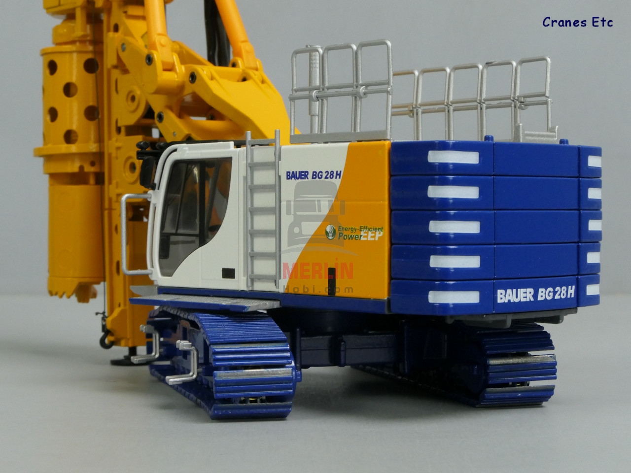 1/50 BAUER BG 28H Fore Kazık Makinası