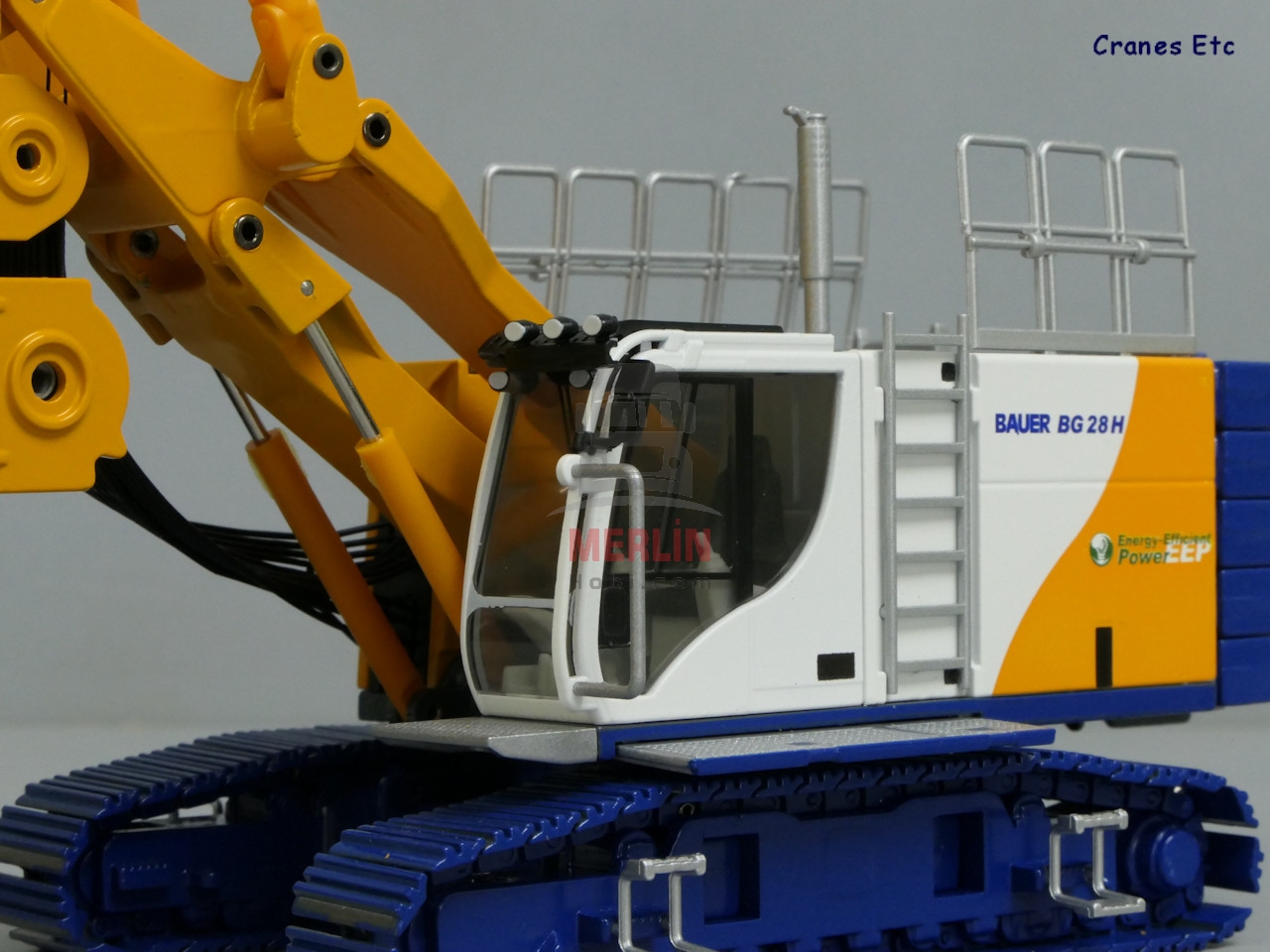 1/50 BAUER BG 28H Fore Kazık Makinası
