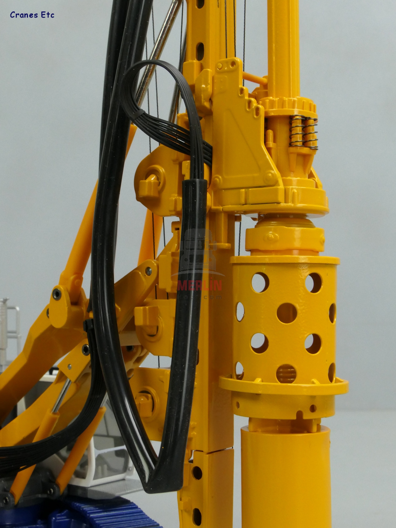 1/50 BAUER BG 28H Fore Kazık Makinası