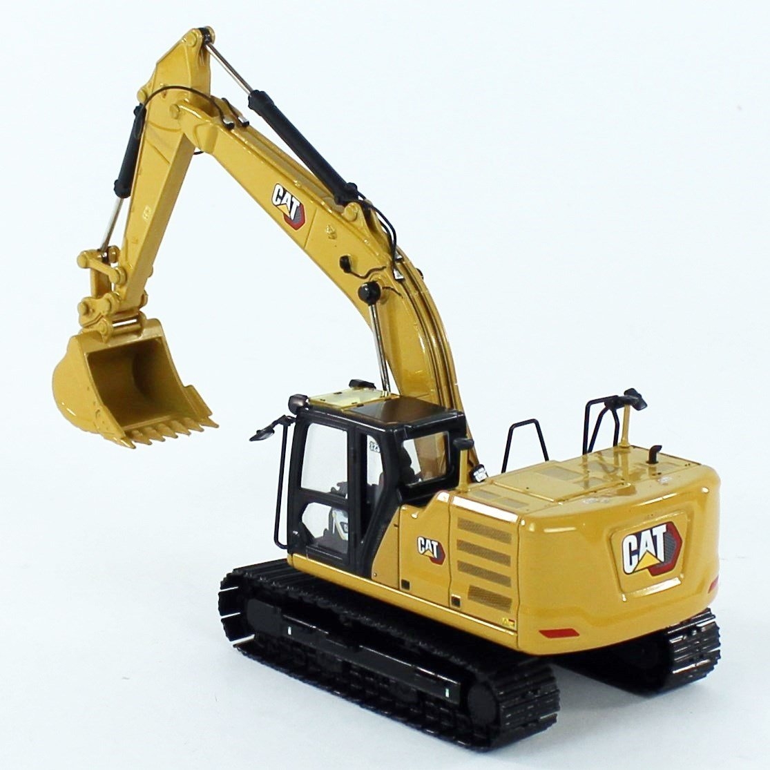 1/50 Caterpillar 323 Ekskavatör + 5 Ataşmanlı ve Operatör Figürlü model