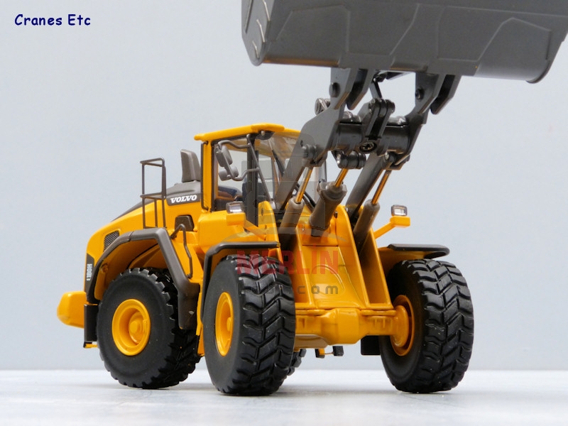 1/50 Volvo L180H Lastikli Yükleyici  