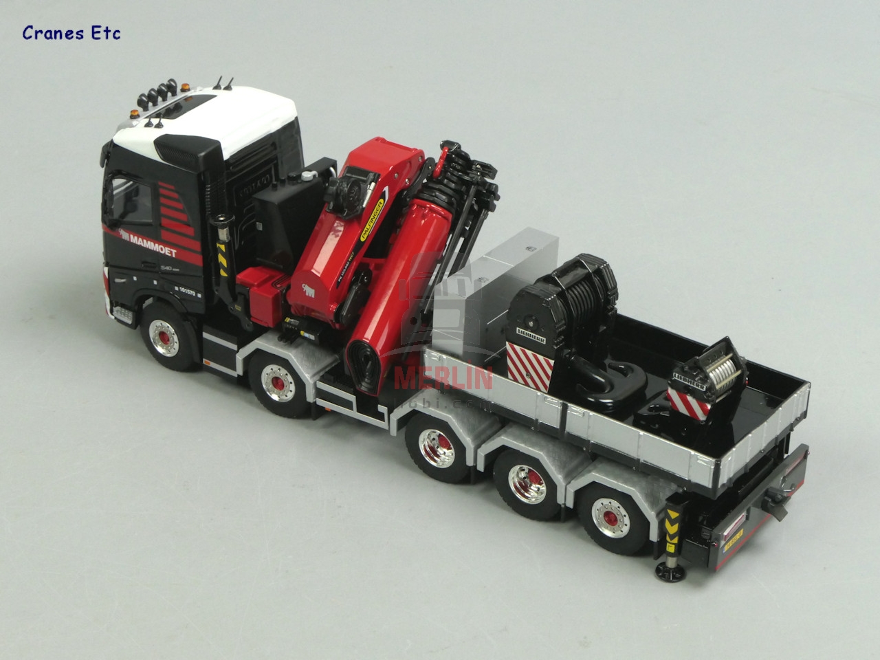 1/50 MAMMOET; VOLVO FH5 GLOBETROTTER 10X4 TAG AXLE WITH PALFINGER 165002 + JIB AND BALLASTBOX WITH HITCH