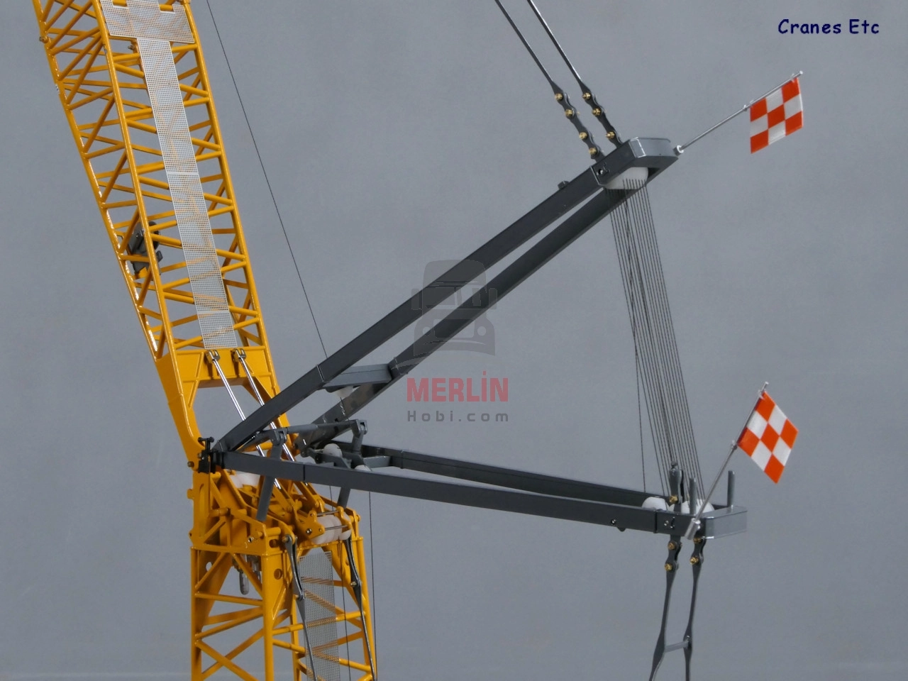 1/50  - LIEBHERR LR 1400 SX Kafes Bomlu Paletli Vinç