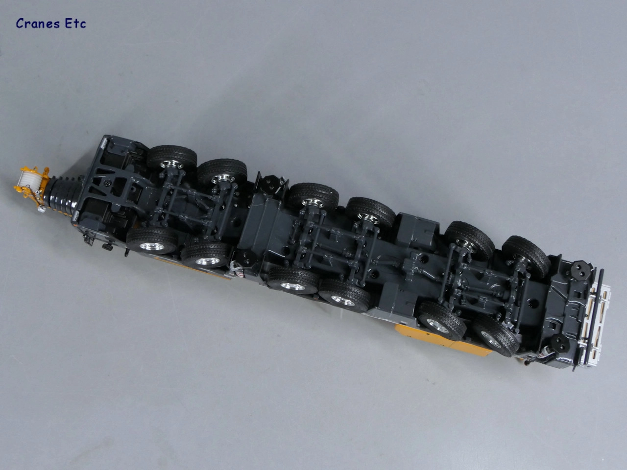 1/50 LIEBHERR LTM 1300-6.4 + JIB. Mobil Vinç  
