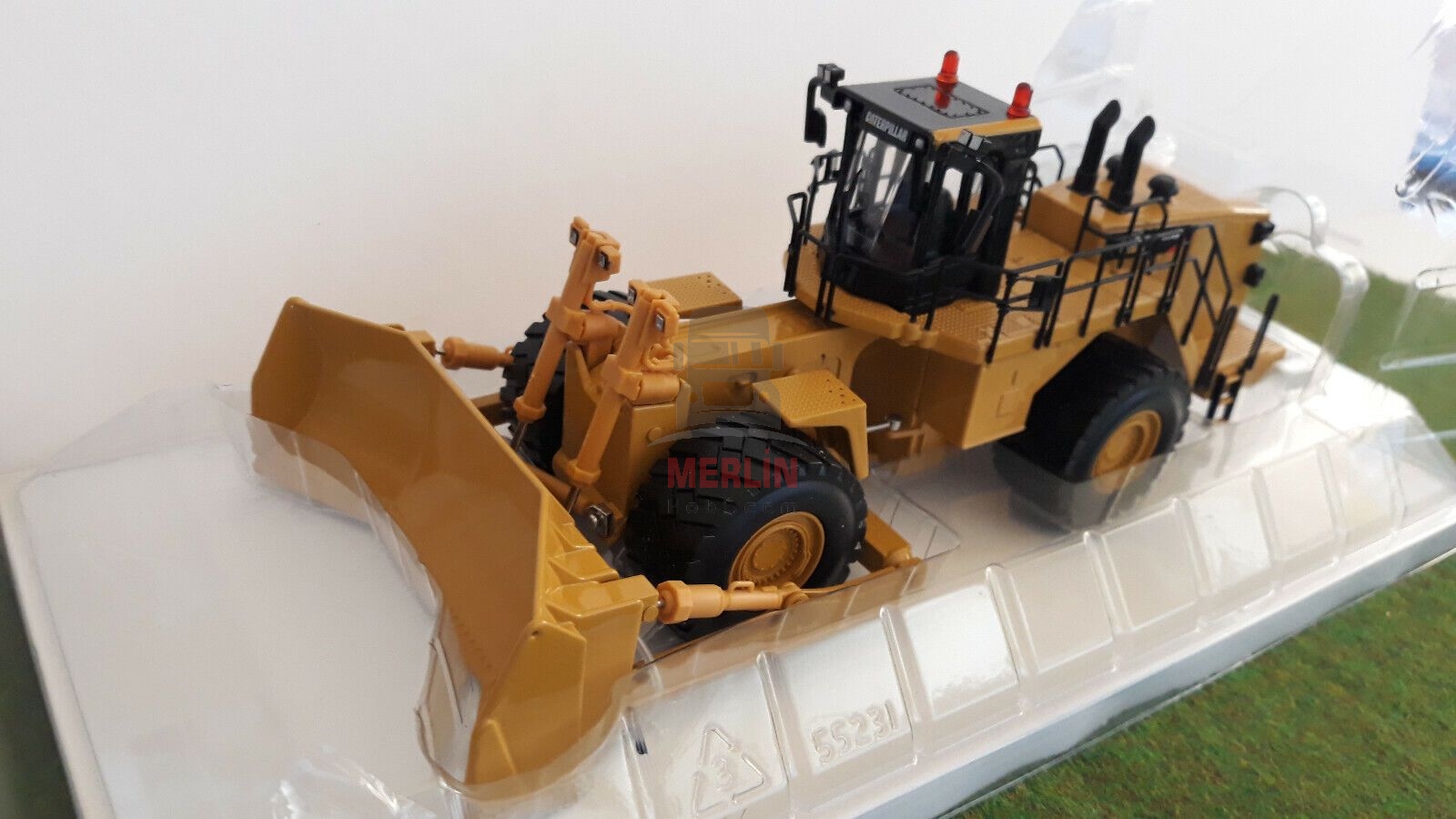 1/50 Caterpillar 854K Lastikli Dozer