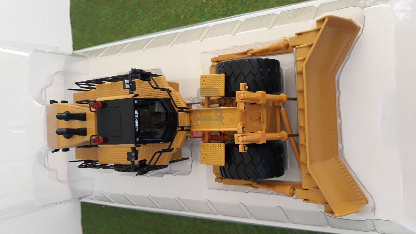 1/50 Caterpillar 854K Lastikli Dozer