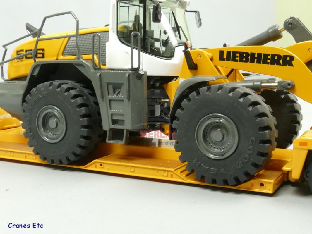 1/50 Mercedes Benz Actros Giga Space SLT  + Nooteboom Euro-PX 3-axle Low Loader - Yellow