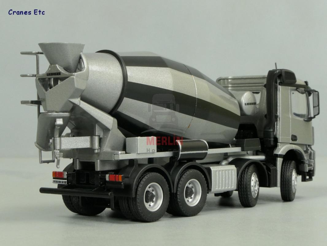 1/50 Mercedes Arocs 8X4 Liebherr  Beton Mikseri
