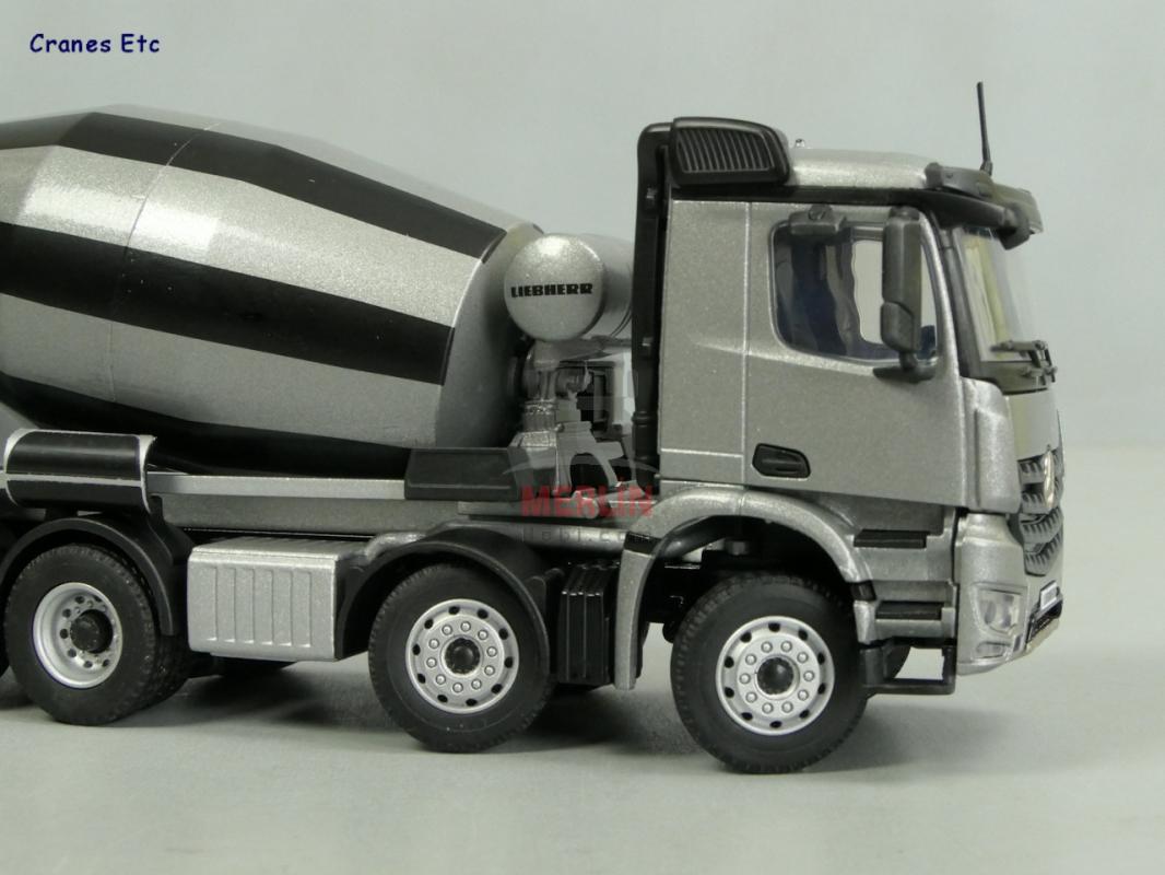 1/50 Mercedes Arocs 8X4 Liebherr  Beton Mikseri