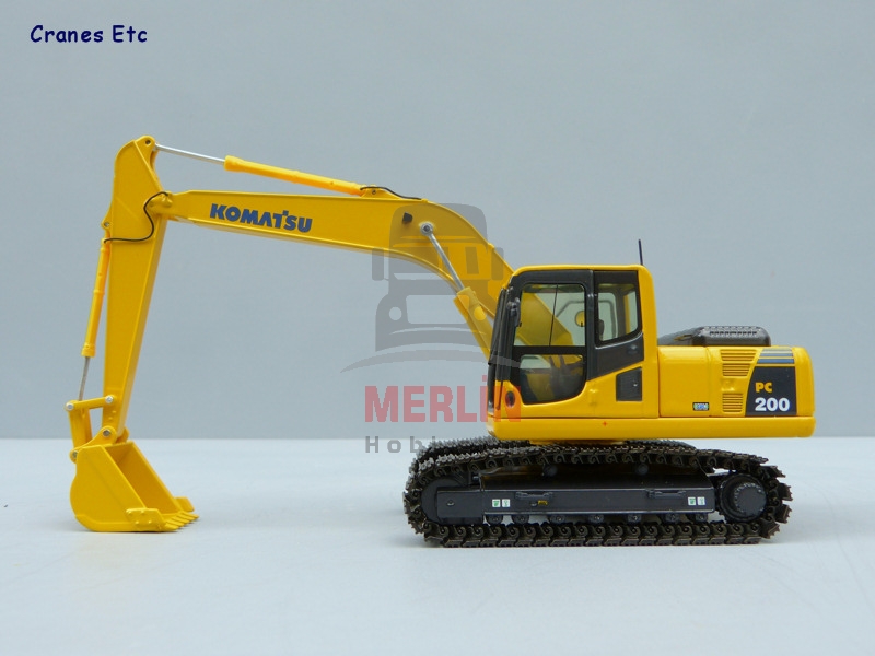 1/50 Komatsu PC200  Eskavatör 