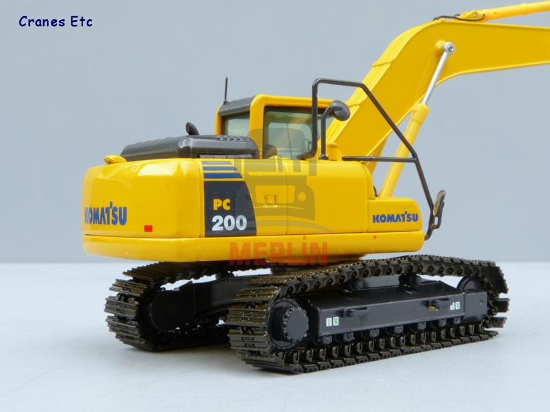 1/50 Komatsu PC200  Eskavatör 