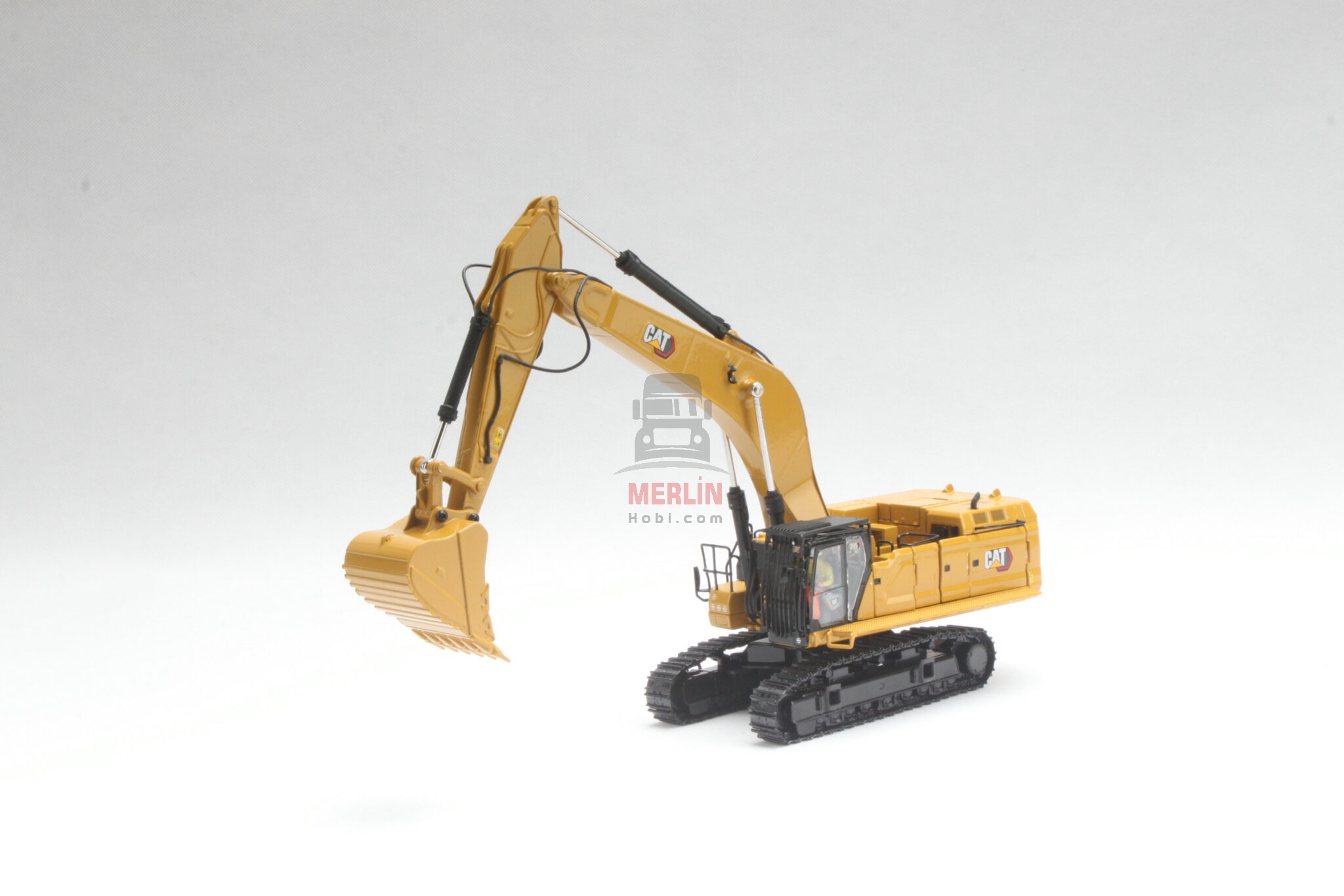 1/50 Caterpillar 395 GP Versiyon -  Yeni Logo  Metal Paletli Eskavatör