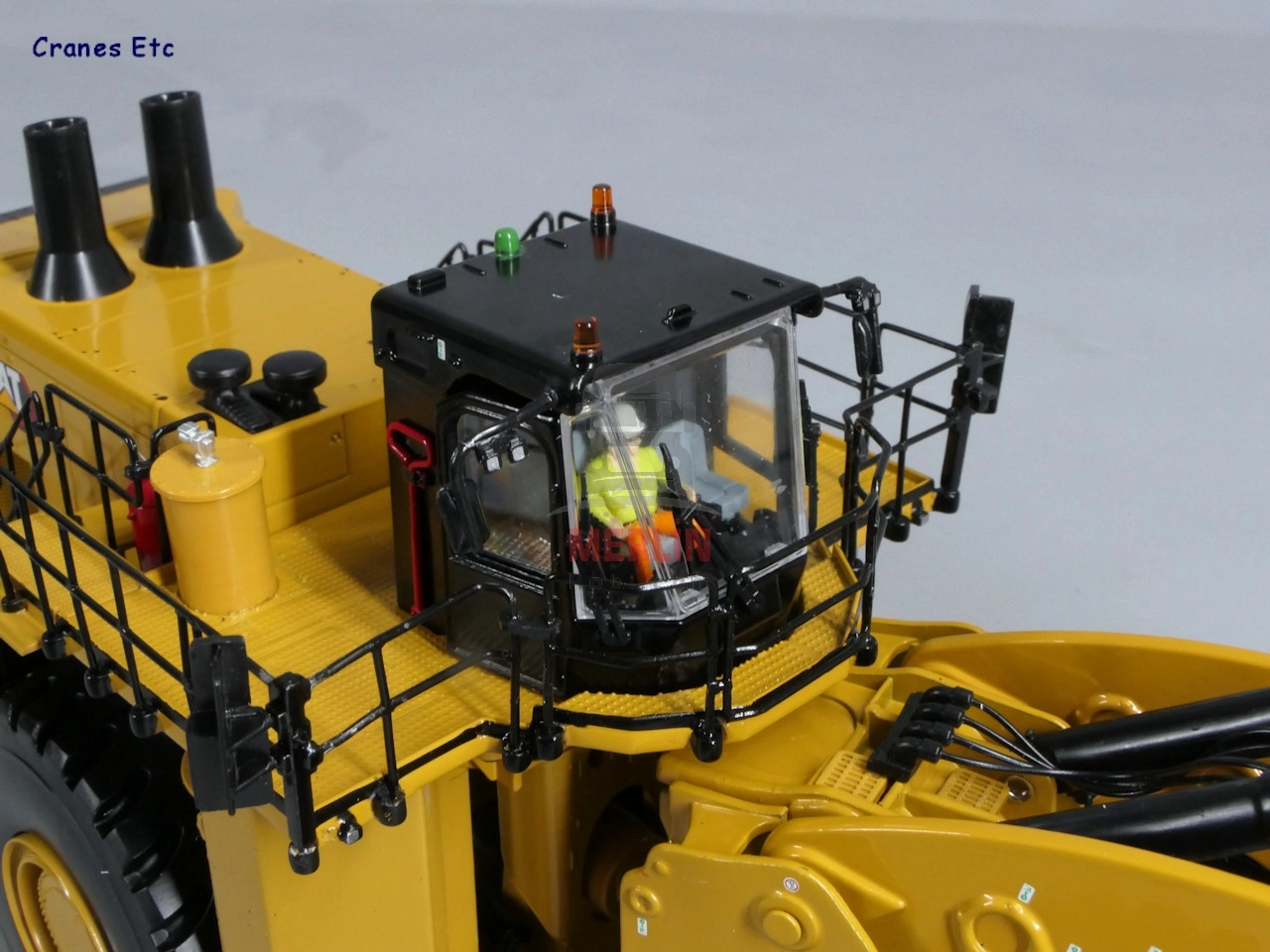 1:50 Cat 995 Wheel Loader