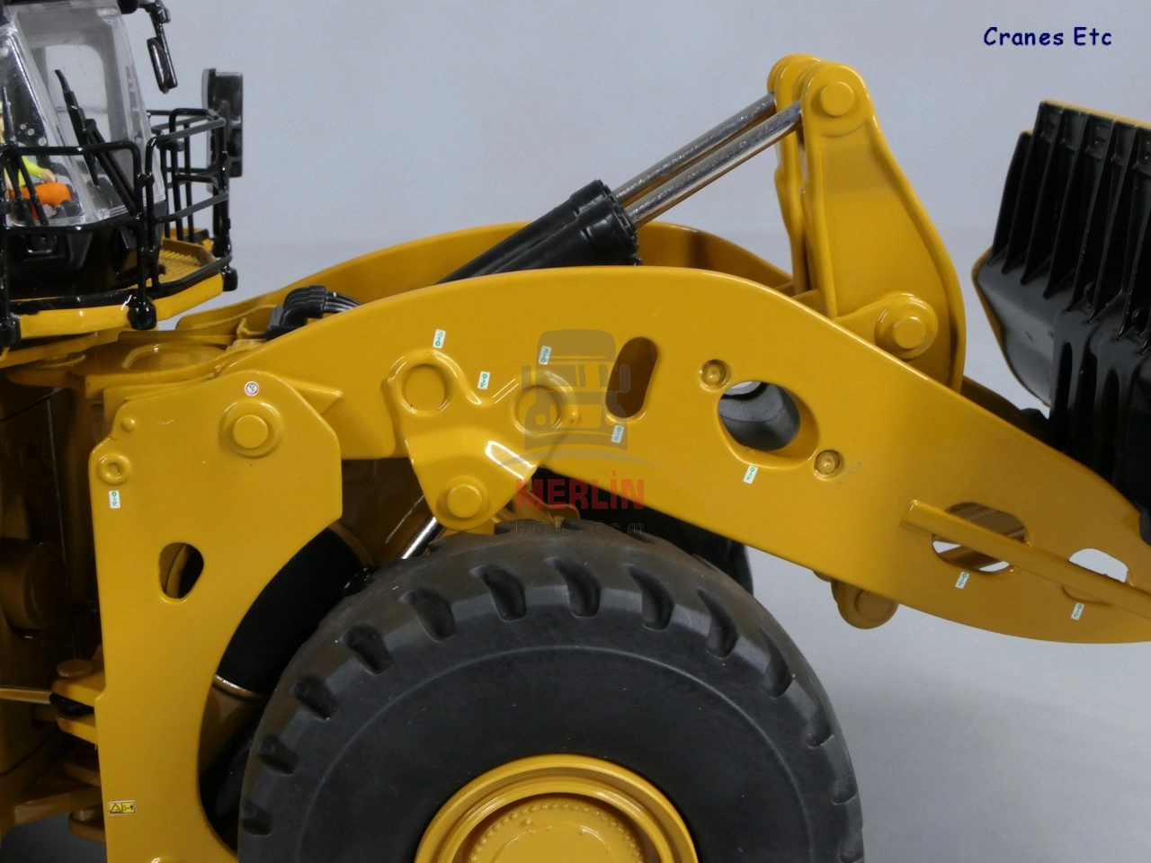 1:50 Cat 995 Wheel Loader