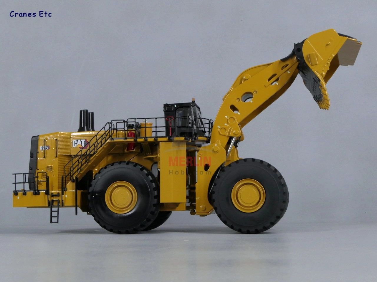 1:50 Cat 995 Wheel Loader - Merlin Hobi