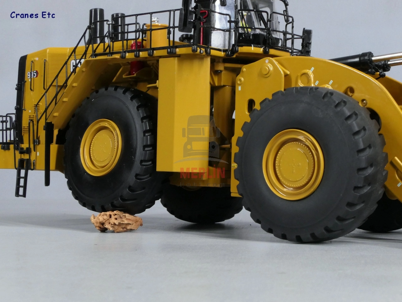 1:50 Cat 995 Wheel Loader