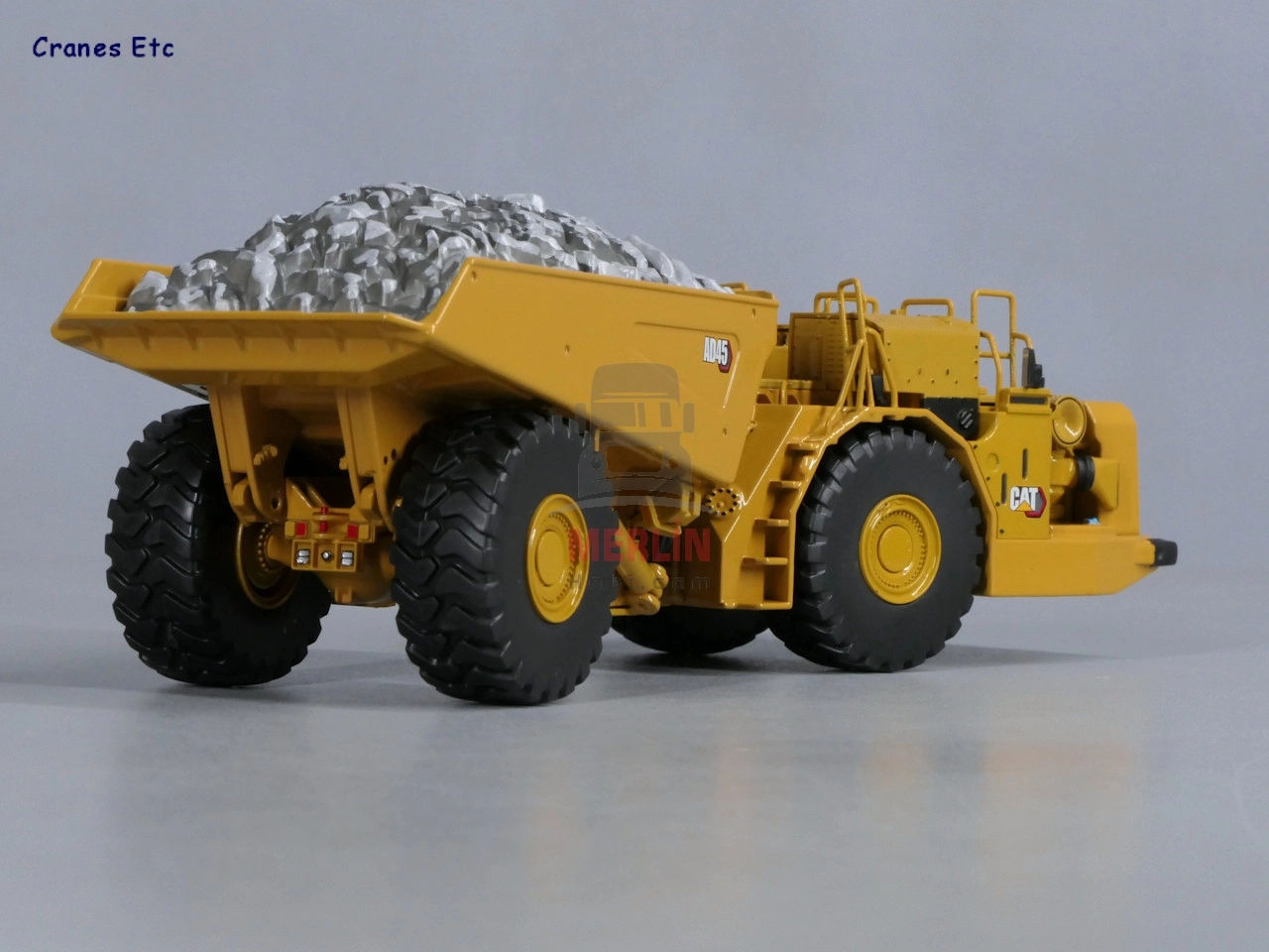 Yeni Logo 1/50 Caterpillar AD45 Yeraltı Maden Kamyonu