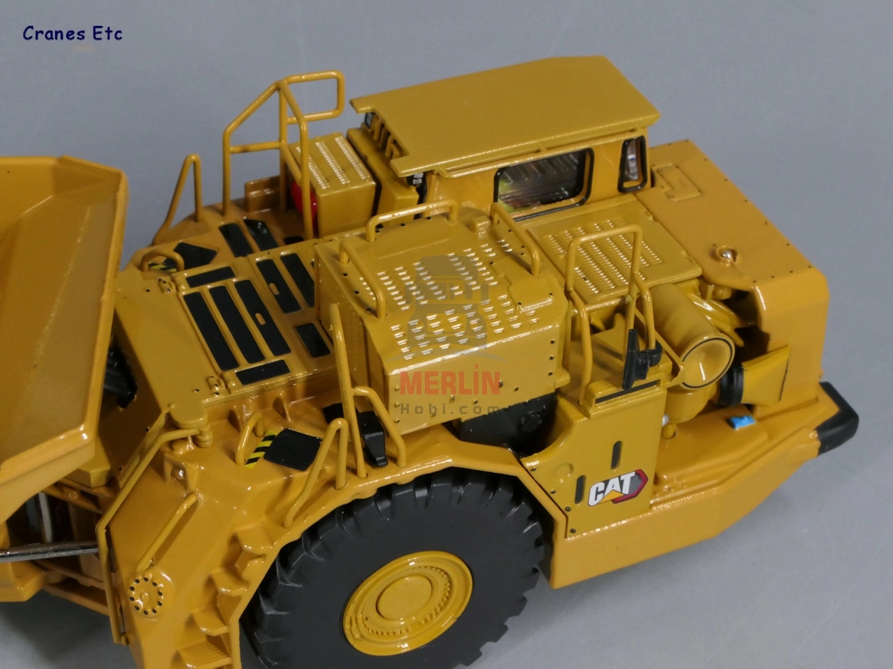 Yeni Logo 1/50 Caterpillar AD45 Yeraltı Maden Kamyonu