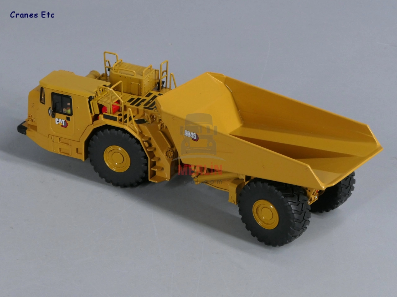 Yeni Logo 1/50 Caterpillar AD45 Yeraltı Maden Kamyonu