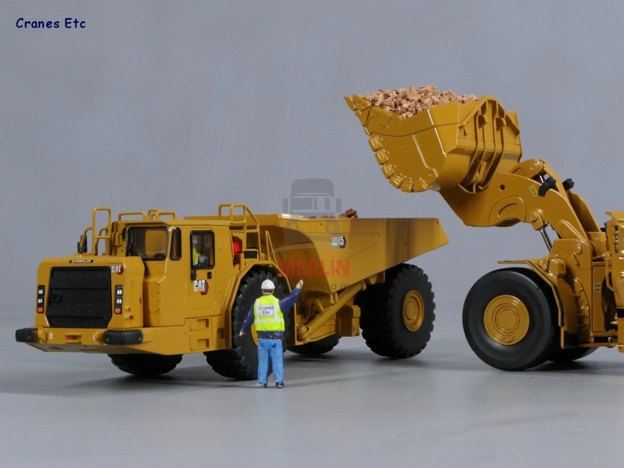 Yeni Logo 1/50 Caterpillar AD45 Yeraltı Maden Kamyonu