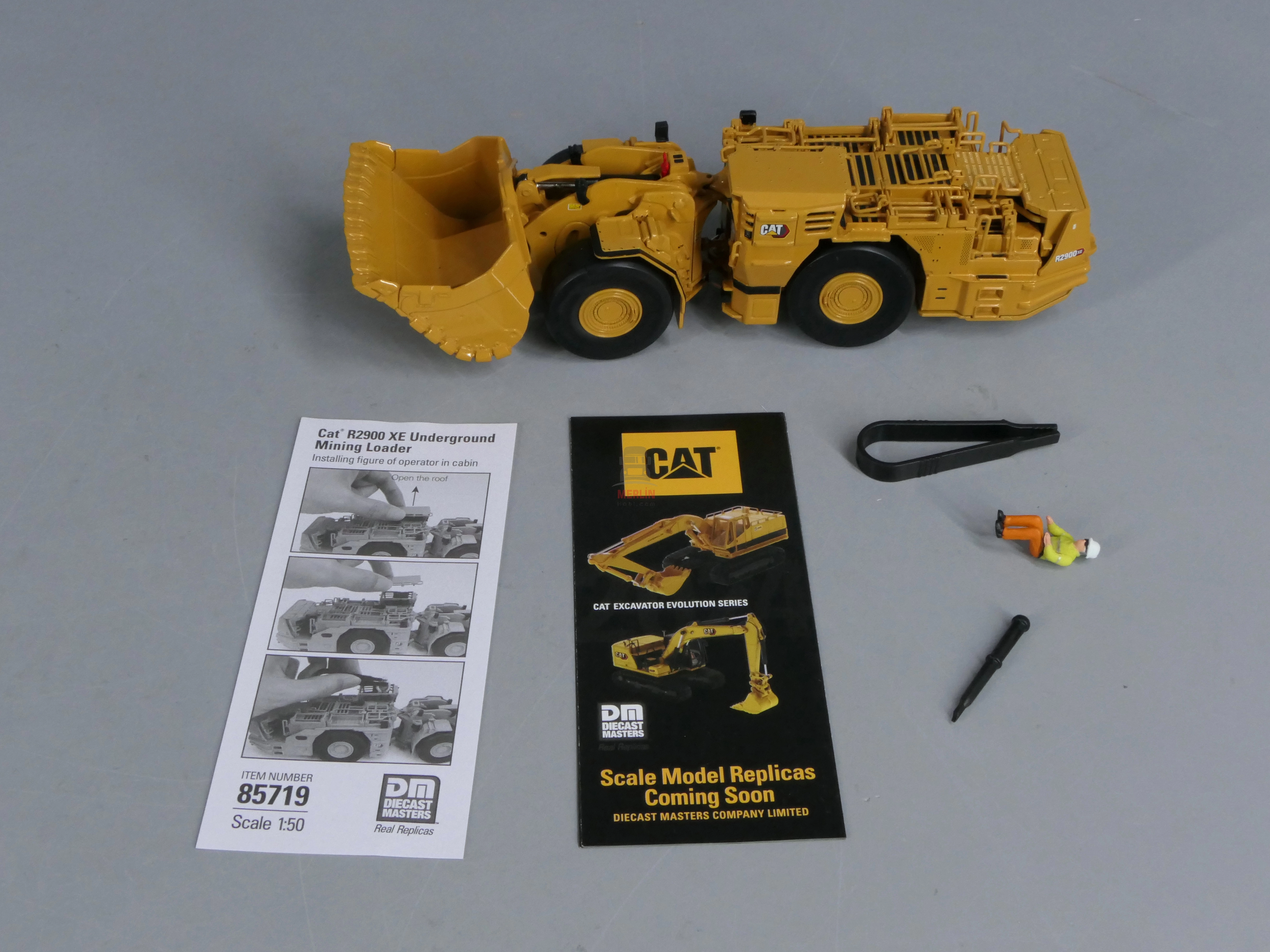 Yeni Logo 1/50 Cat R2900 XE Yeraltı Maden Yükleyicisi