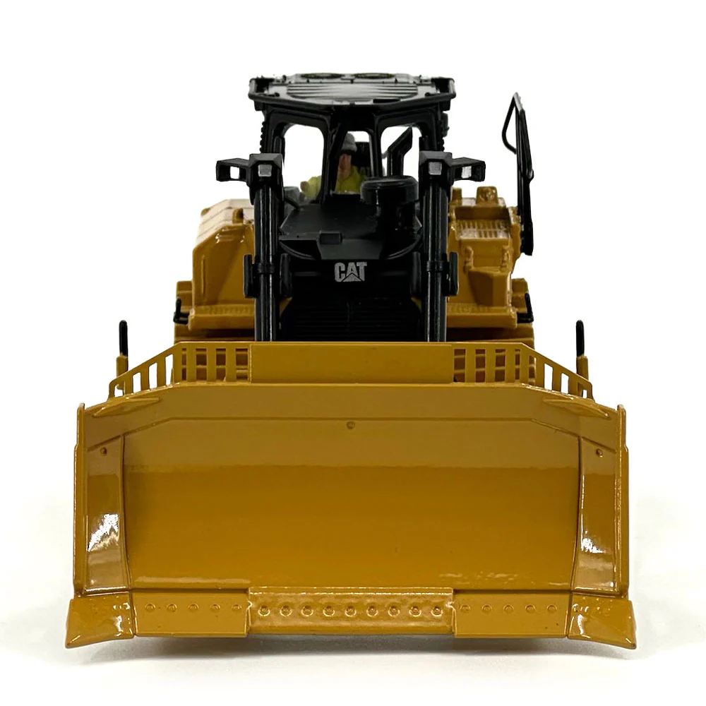 Cat D8 Bulldozer Standard 1:50