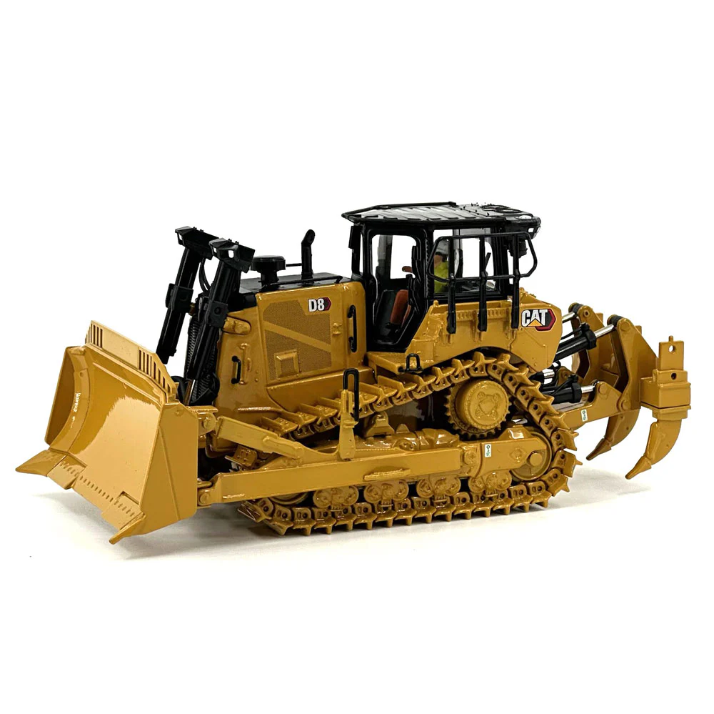 Cat D8 Bulldozer Standard 1:50