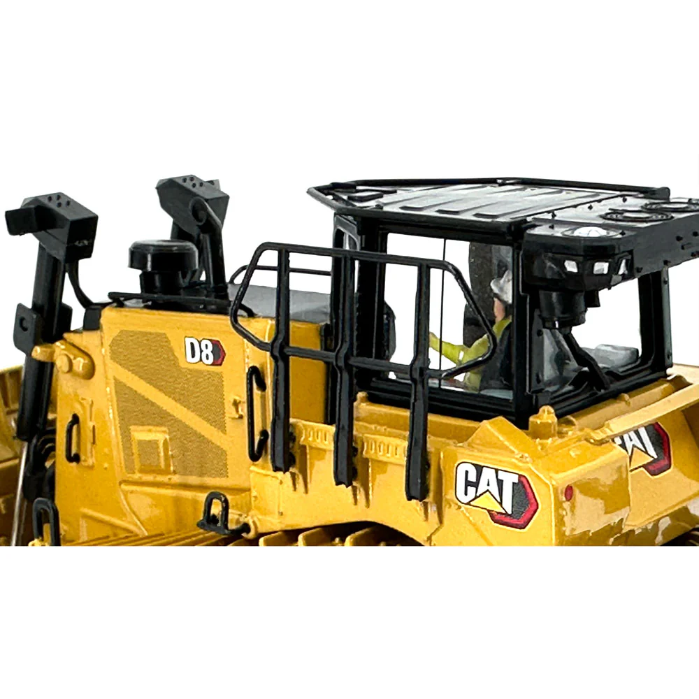 Cat D8 Bulldozer Standard 1:50