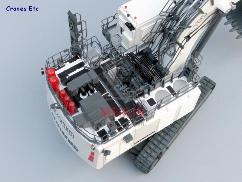 1/50 Liebherr R9400 Dev Maden Eskavatörü