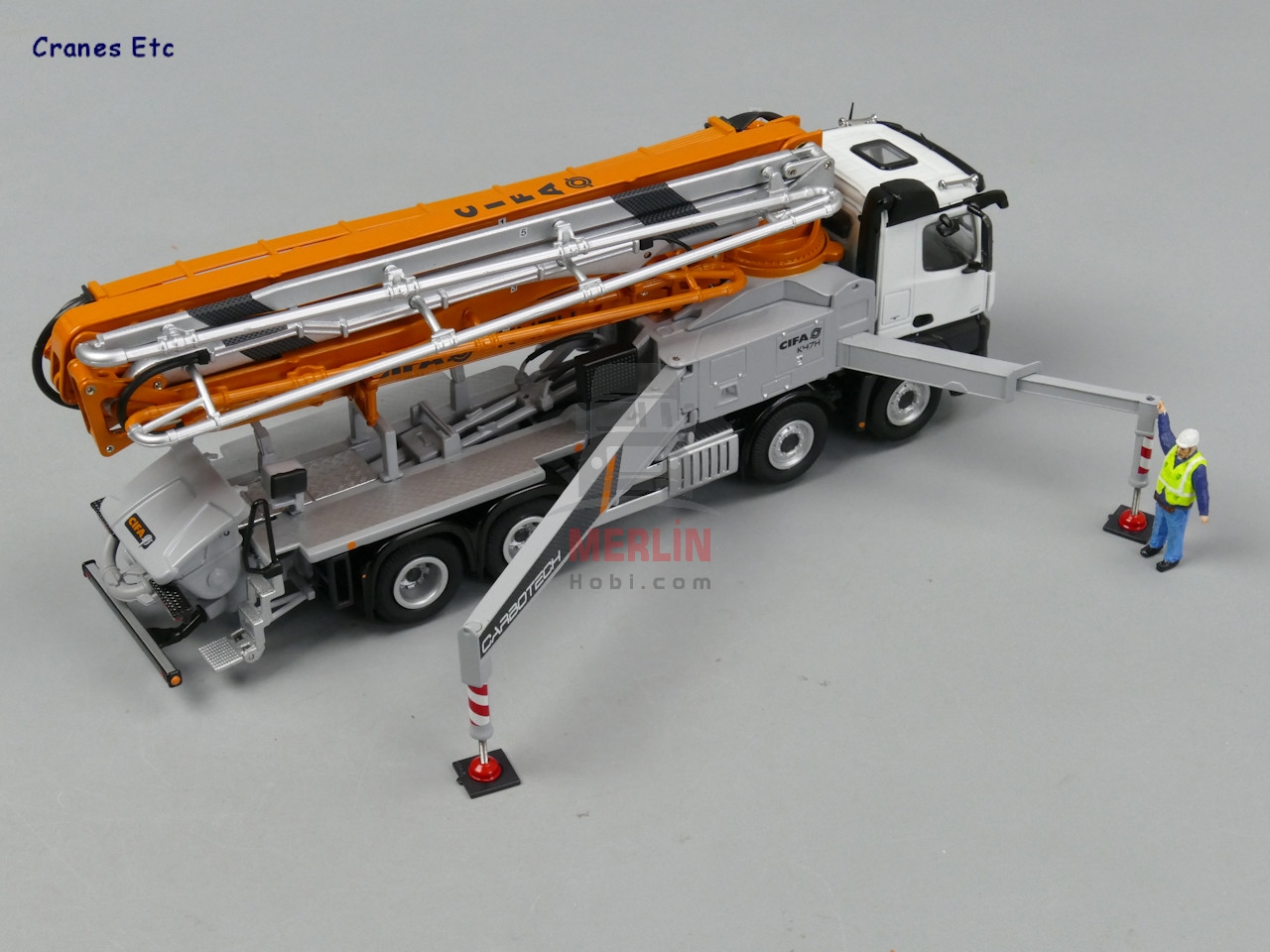 1/50 Mercedes Arocs 8x4 CIFA K47H  Beton Pompası