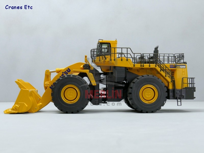 1/50 Komatsu WA1200 Lastikli Yükleyici  