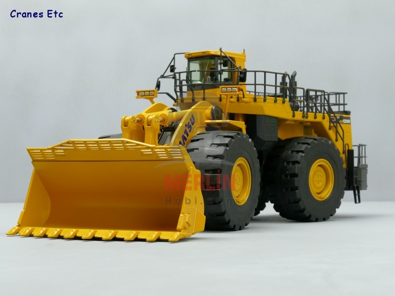 1/50 Komatsu WA1200 Lastikli Yükleyici  