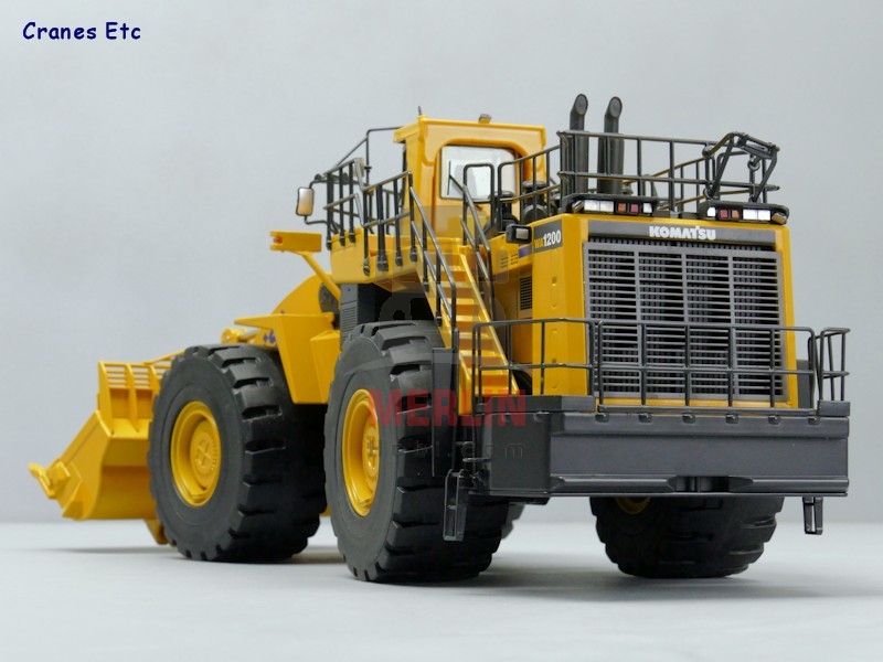 1/50 Komatsu WA1200 Lastikli Yükleyici  