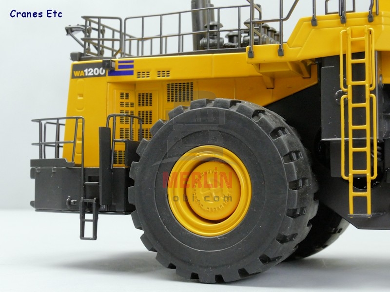 1/50 Komatsu WA1200 Lastikli Yükleyici  