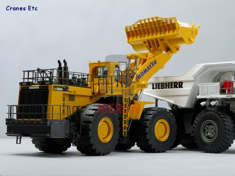 1/50 Komatsu WA1200 Lastikli Yükleyici  