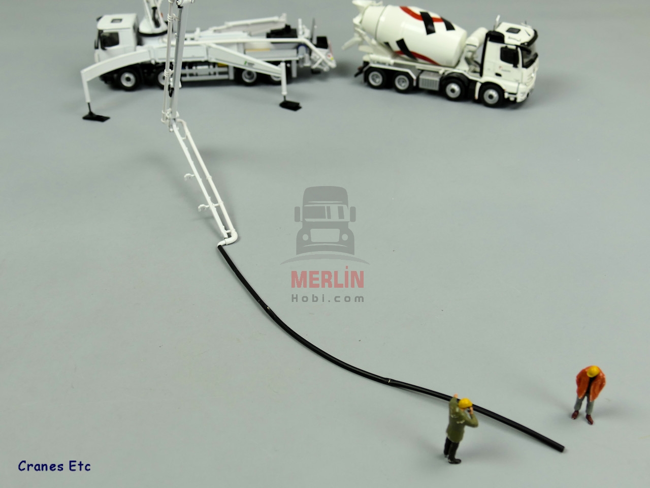 1/50 Mercedes Arocs 8x4 Schwing S43SX III 