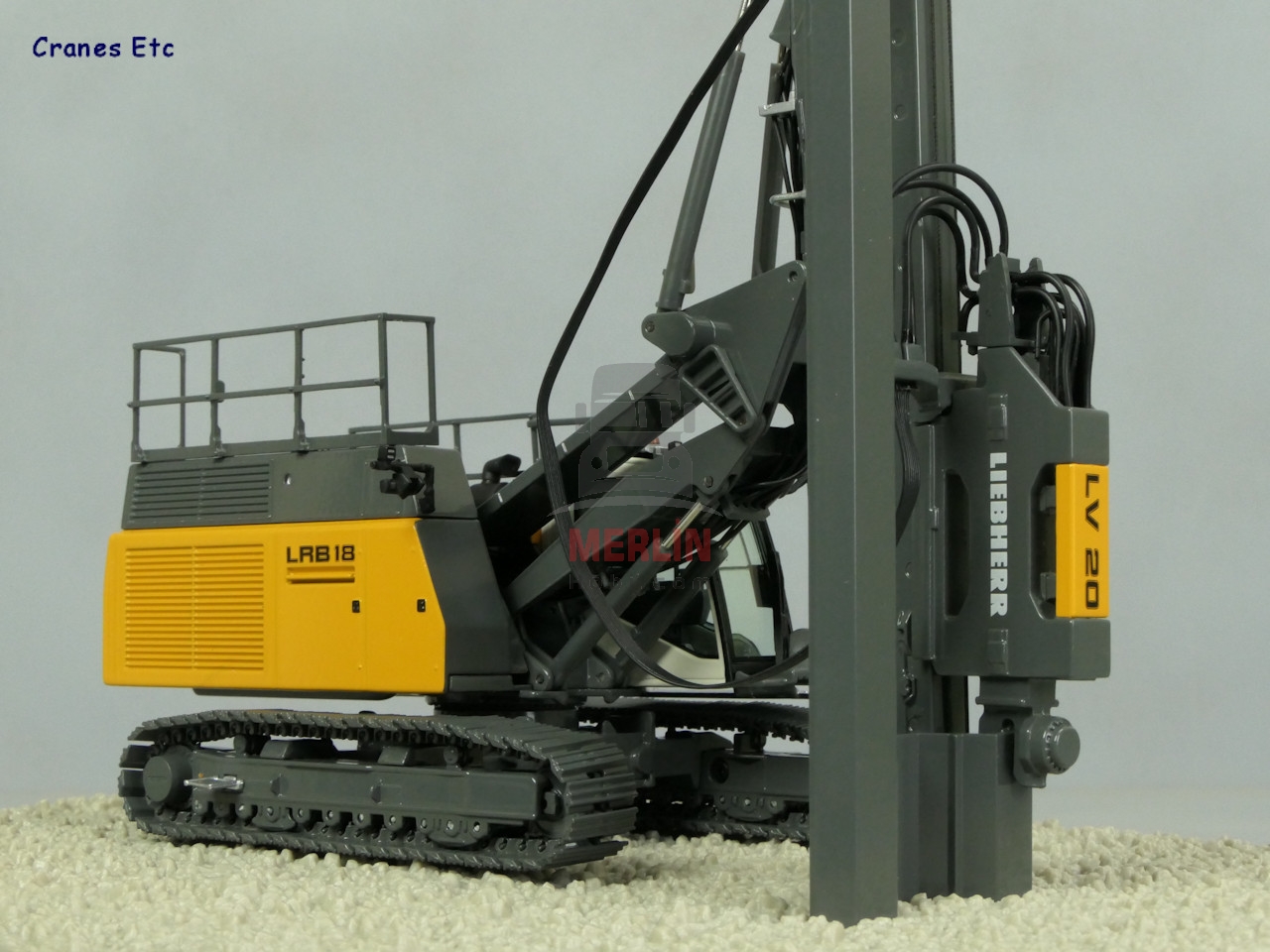 1/50 Liebherr LRB18 Fore Kazık Makinası