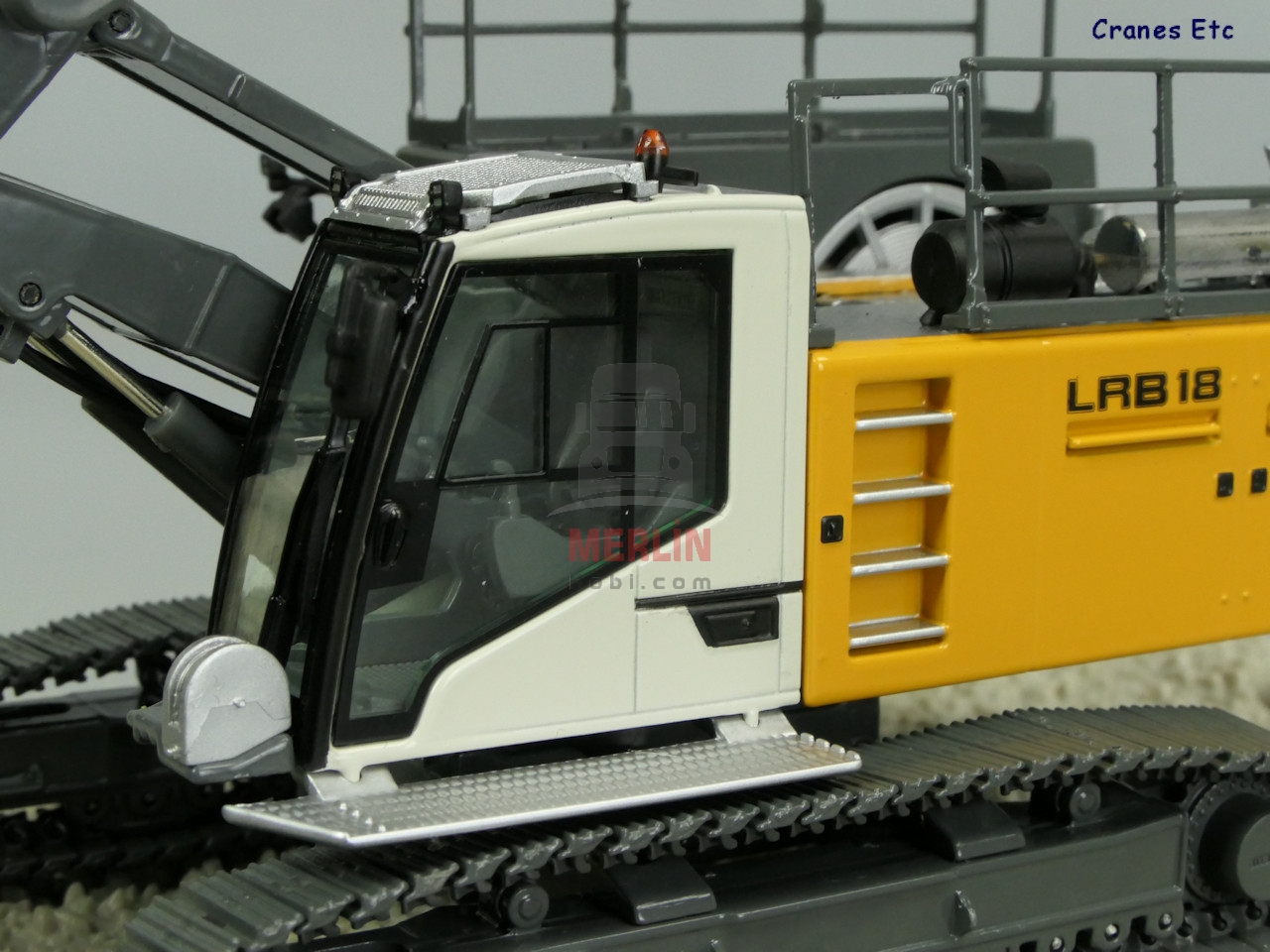 1/50 Liebherr LRB18 Fore Kazık Makinası
