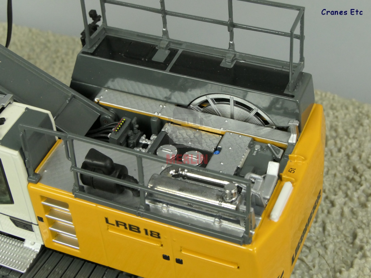 1/50 Liebherr LRB18 Fore Kazık Makinası