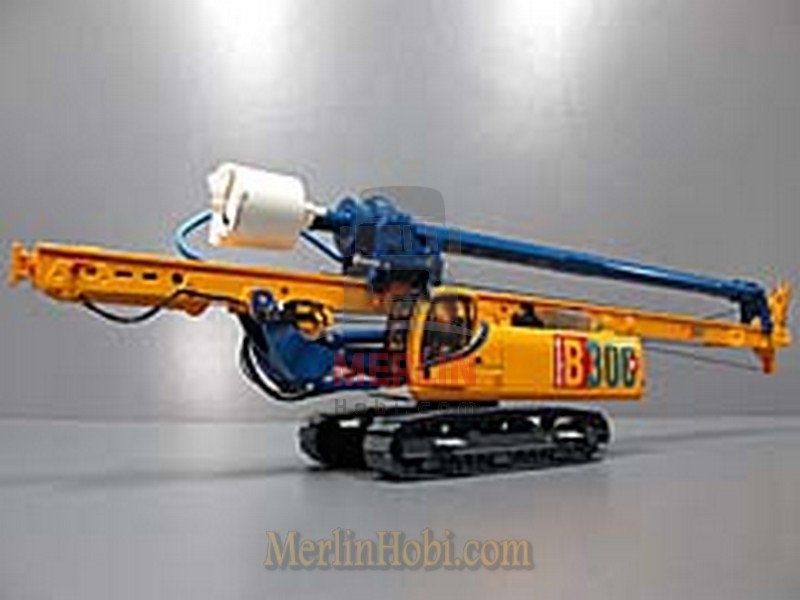 1/50 Casagrande B300 XP 